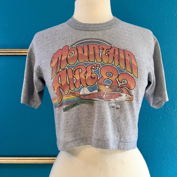 Vintage Tops - Vtg 1982 music fest crop tee